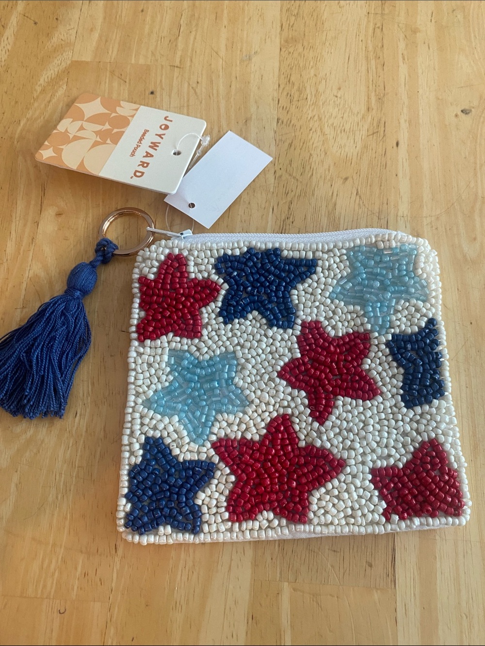Beaded Star pattern zippered Pouch with tassel  & key ring NWT Patriotic